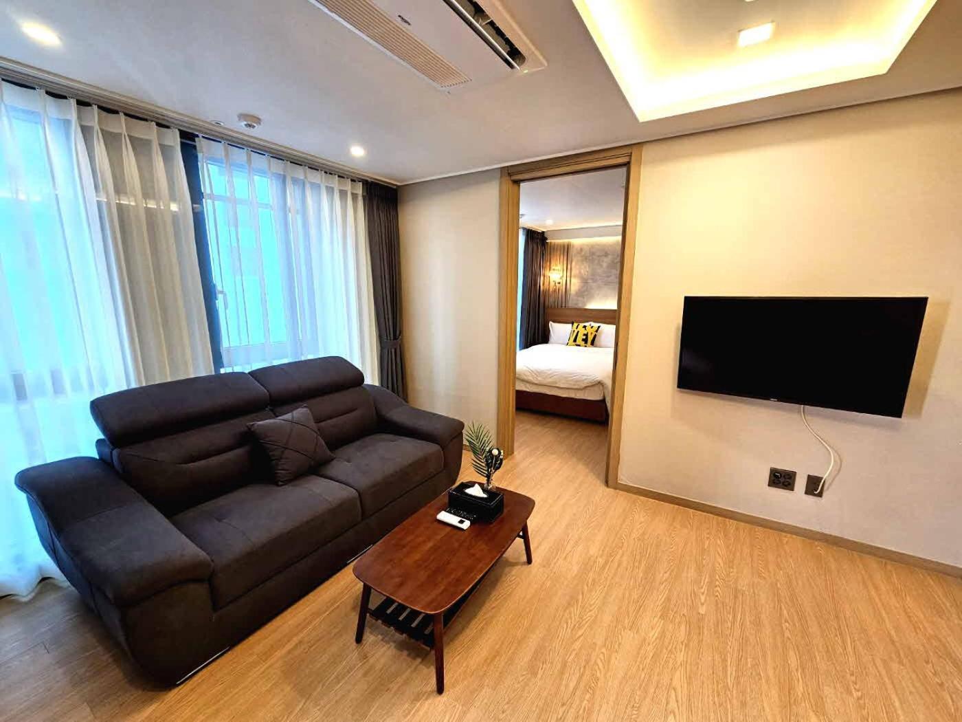 Hotel Raviens라비앙즈 Ciudad Metropolitana de Ciudad Metropolitana de Busan Exterior foto